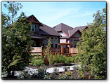 Silver Ridge Development: Homes with sidewalk and green space